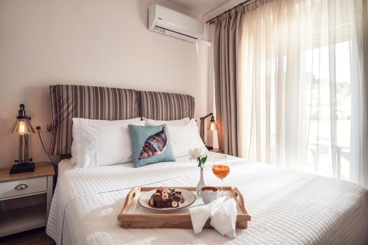 Maison Downtown Luxury Apartments! Закинтос Екстериор снимка